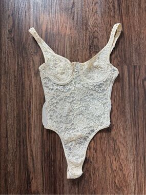 Ivory Lace Bodysuit